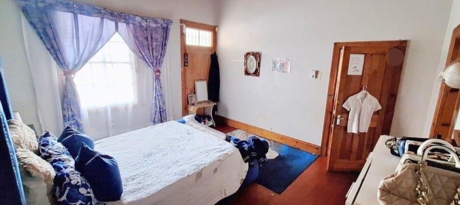 11 Bedroom Property for Sale in Port Elizabeth Central Eastern Cape